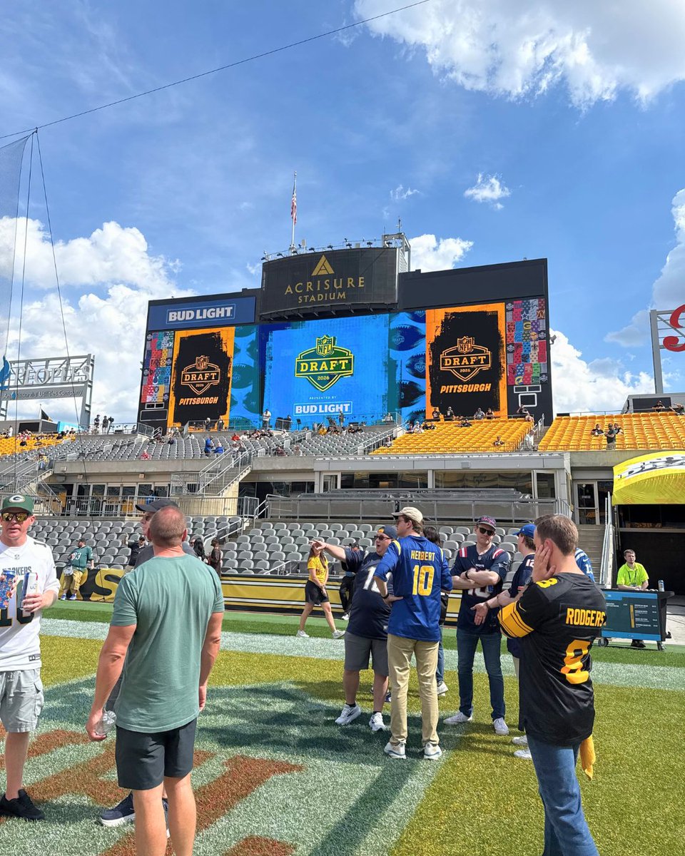 leapeventtech's tweet photo. Pittsburgh just made history with 805K fans at the 2026 #NFLDraft! 🏈

A massive congratulations to the NFL on breaking the draft's attendance record last week. We were incredibly proud to be on the ground, powering the on-site fan experiences all weekend long. https://t.co/HFj3vMoSDZ