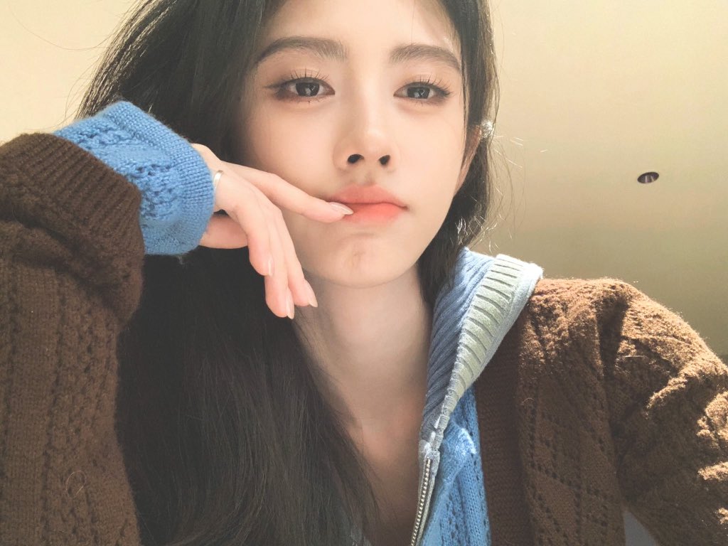 Jingyiic) / Posts / X