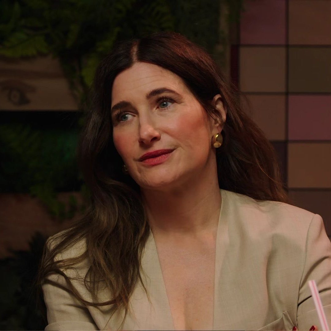Kathryn Hahn Online | Fansite tweet media