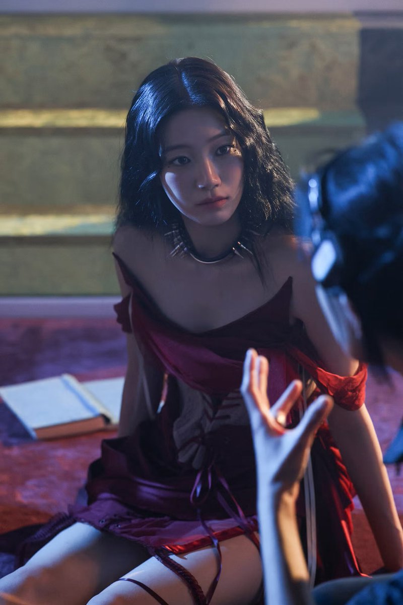 利 ꕥ ༄ tweet media