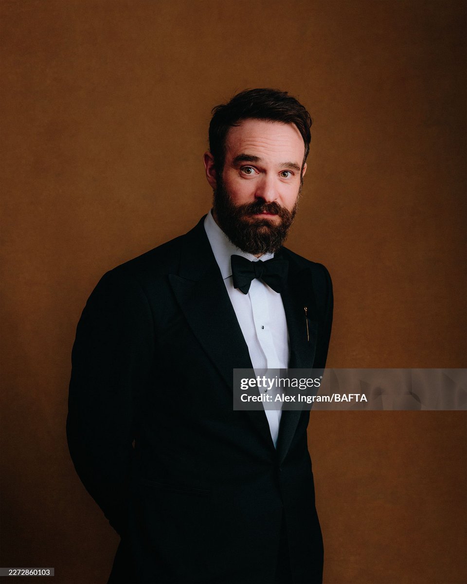 charliecoxbr's tweet image. Charlie Cox é o homem mais lindo e essas fotos provam isso 🤗
📸: alexingramphoto/GettyImages/BAFTA 
#DaredevilBornAgain 
#baftagamesawards