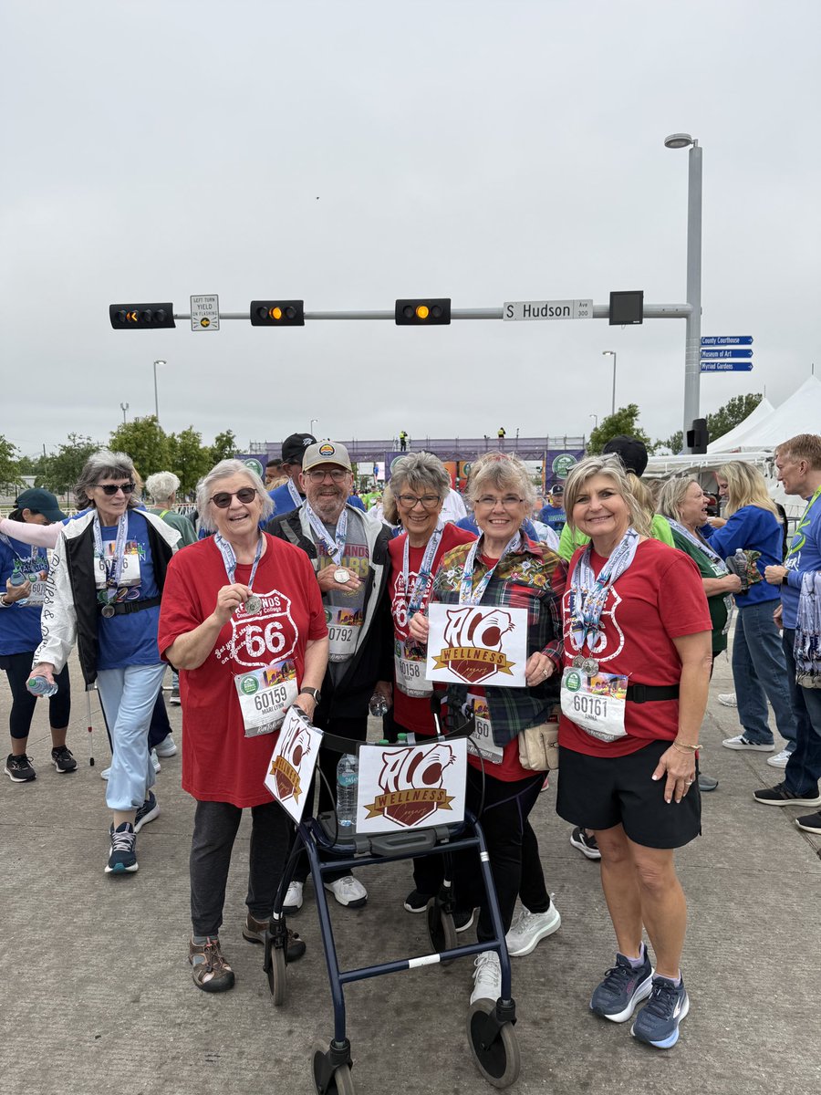 RedlandsXC's tweet photo. Special mention to the Redlands Wellness Warriors for an inspiring finish at the 2026 OKC Memorial senior marathon! Your determination and heart are incredible! Keep going🏆

#WellnessWarriors #RedlandsCC #okcmemorialmarathon2026 https://t.co/udClYkkWSW
