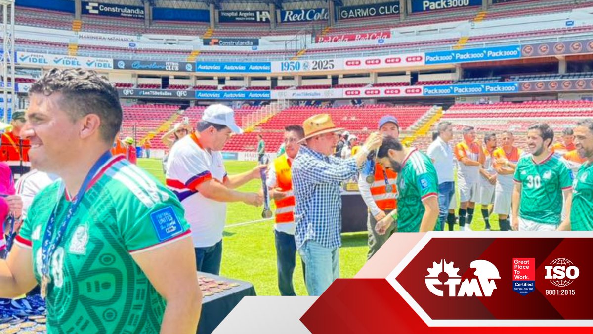 CTMQueretaro's tweet photo. ¡Orgullo que se defiende en la cancha!
Fuimos parte del Primer Torneo de la Secretaría del Trabajo, representando con pasión y compromiso al mejor sindicato de Querétaro.
Hoy ganamos más que un marcador…
ganamos al portar con orgullo los colores de nuestros trabajadores. https://t.co/XBdxuTbRbD