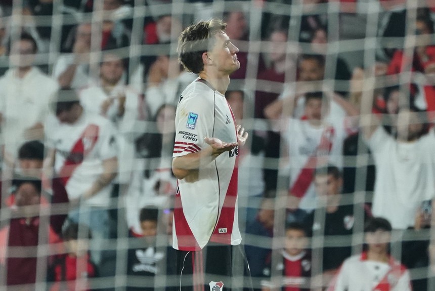 AldayPascuttini's tweet photo. [𝐑𝐈𝐕𝐄𝐑] Minutos acumulados hasta anotar 30 goles (delanteros en este siglo).

Borja-3.215'
Scocco-3.590'
Cavenaghi-3.851'
Alario-4.324'
Farías-4.510'
Falcao-5.288'
Álvarez-5.290'
Borré-5.358'
Solari-5.924'
Suárez-6.199'
Driussi-7.422'
Colidio-7.423' 🆕
Mora-7.753' https://t.co/ZJnphlwbO2
