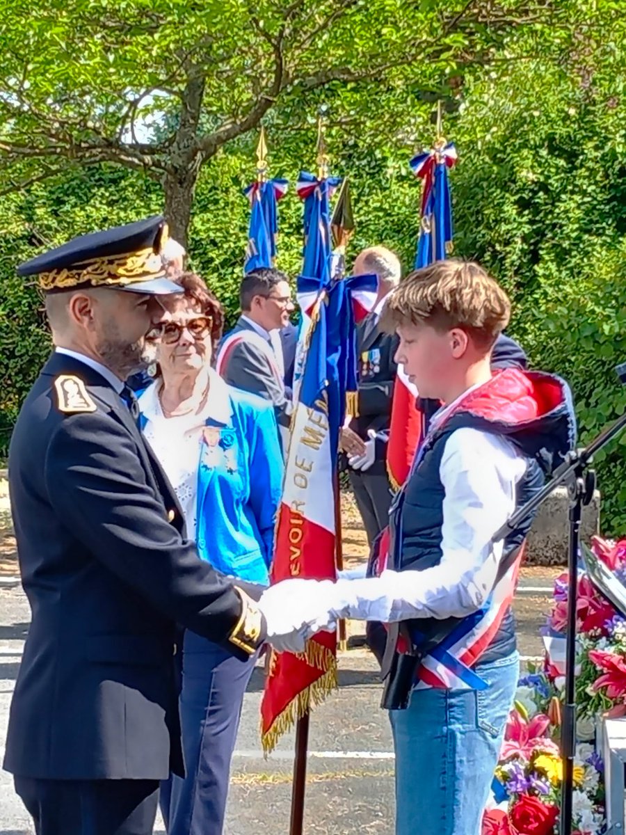 Image de Préfet de la Vendée - #OrdreNationalDuMérite | Assemblée générale de l'Ordre national du mérite en #Vendée

Ce samedi, Éri