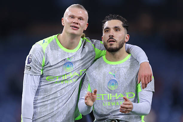 Duplas más goleadores en lo que va esta temporada en las 5 principales ligas de Europa (Goles):

🇩🇪 75 - Harry Kane y Luis Diaz
🇪🇸 60 - Mbappe y Vinicius
🏴󠁧󠁢󠁥󠁮󠁧󠁿 45 - Haaland y Cherki
🇪🇸 43 - Lamine y Raphinha
🇫🇷 38 - Greenwood y Aubameyang
🇪🇸 38 - Julian Alvarez y Sorloth
🇩🇪 37 -