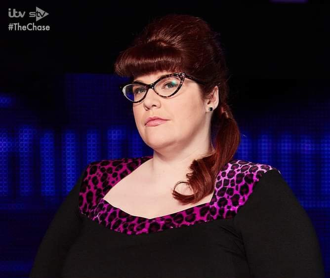 basnettdavid1's tweet image. Tv 📺 #NowWatching @ITVChase #theChase 👤🦊