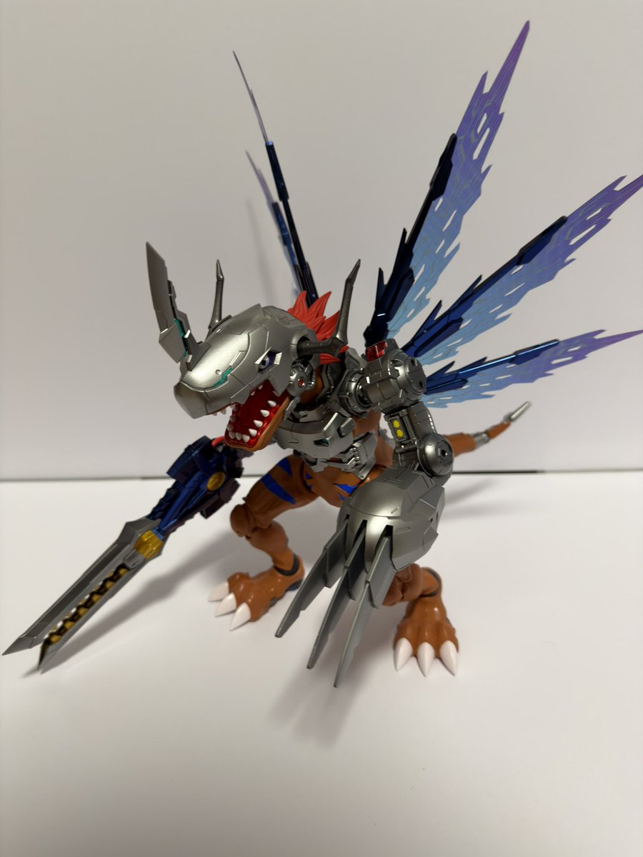 Jun_kwshm's tweet image. ちょっと日焼けしたメタルグレイモンできた
 #digimon #プラモデル #デジモン