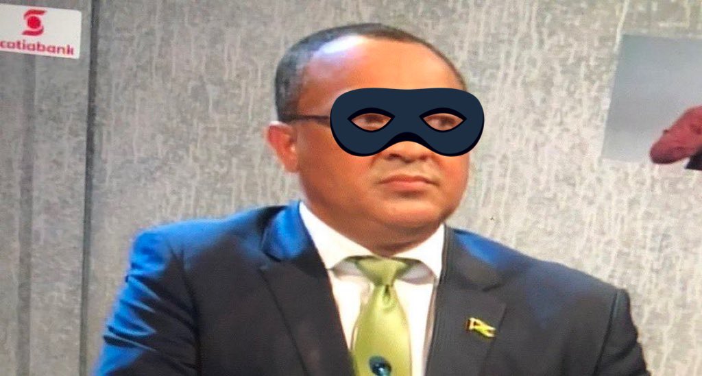 Claire Dunphy tweet media