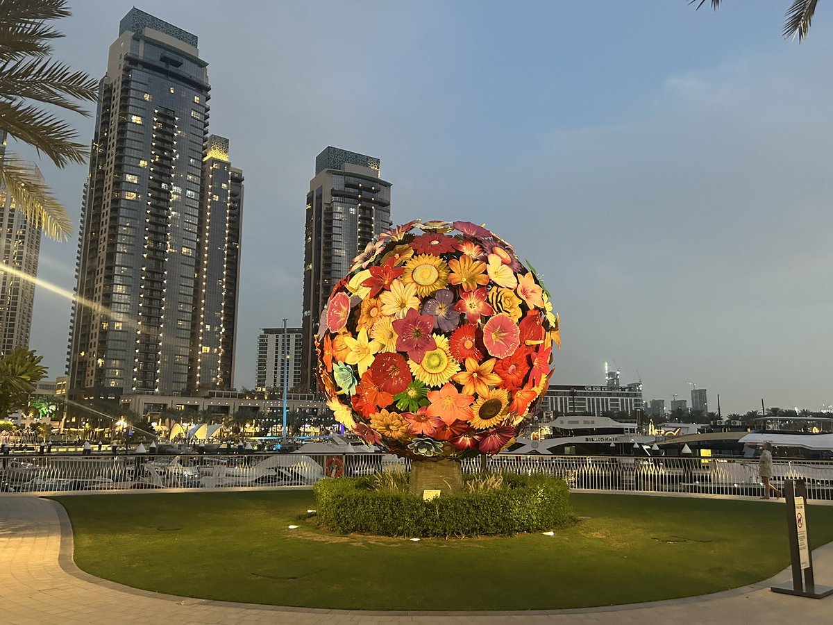 PeoplesAndy's tweet image. Not a bad view from #CreekHarbour before we officially make #Dubai &amp;amp; the #UAE a proper home! A couple of weeks here then in to the new place! 🇦🇪🇦🇪🇦🇪