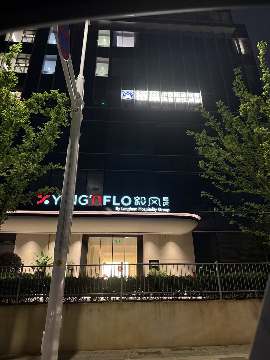 平行宇宙 tweet media