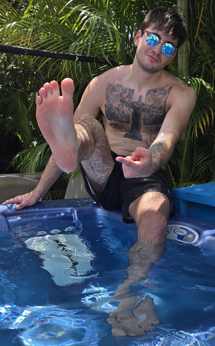 Justin (Portland May 1st-4th) tweet media