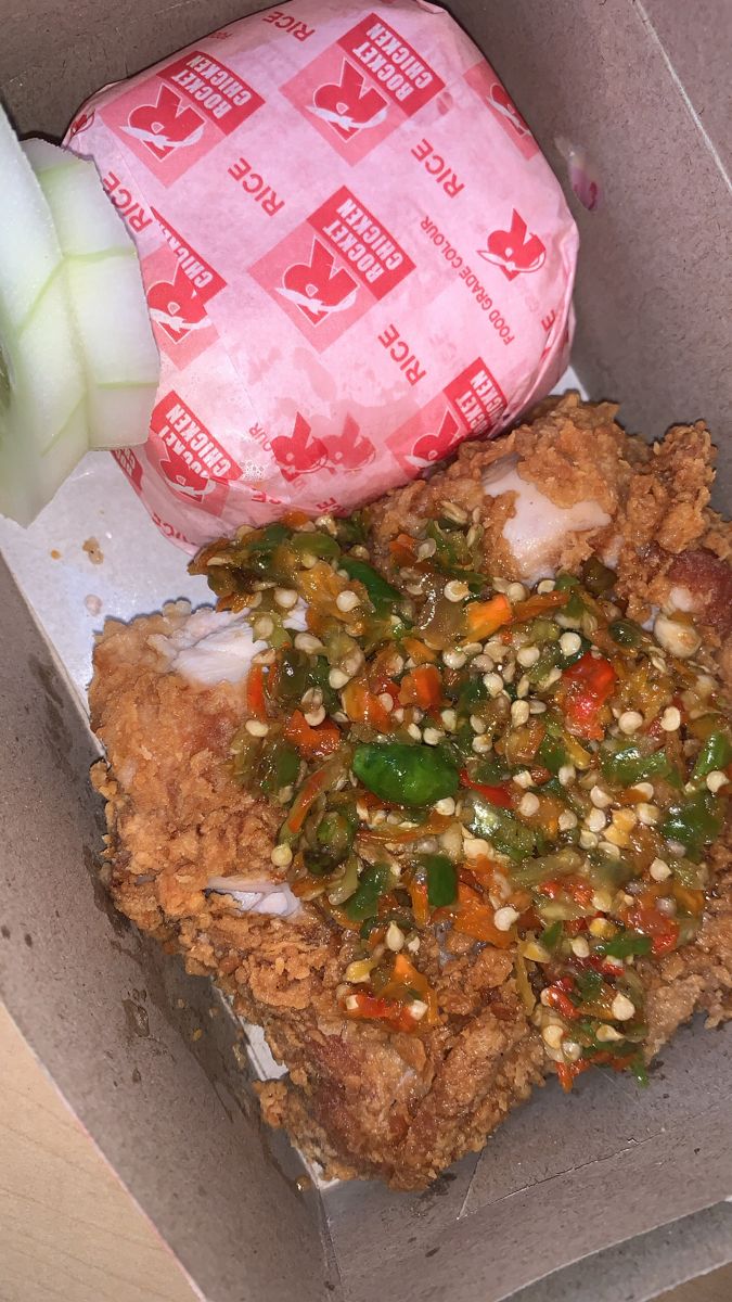 Julian ⾕ 📍Bandung tweet media