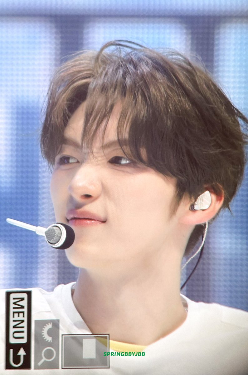 츄니 tweet media