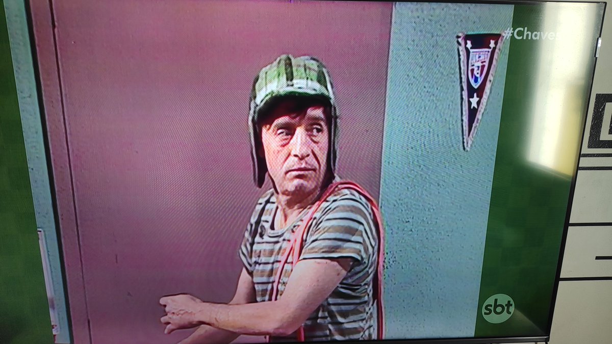 #chaves
Posso ver tv?
Pode, mas não vai ligar.