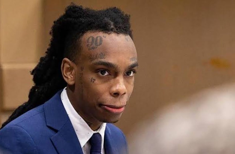 Kadotttt's tweet image. Turned himself in when he was 19,he's turning 27 this week still not proven guilty