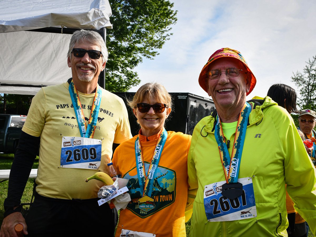 LouisvilleZoo's tweet image. Lace up for a wildly fun run 🏃‍♂️✨
Join us for the Throo the Zoo 5K on May 9, where participants run or walk through the Louisville Zoo on a one‑of‑a‑kind course. 

✅ Registration includes:
• A one‑of‑a‑kind race experience
• Commemorative T‑shirt
• Finisher medal
• Post‑race