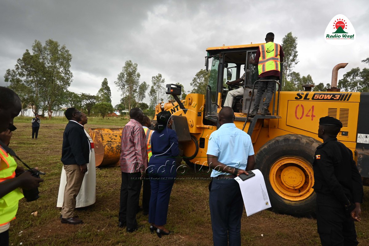 Radio West 100.2 FM tweet media