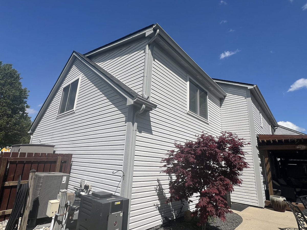 Florabropaint's tweet image. Exterior Painting in Avon 👀 

Avon homeowners we’re painting in your neighborhood!

Call today to get on our schedule! 👇

📞 317-447-5227

#exteriorpainting #avonindiana #homerefresh #exteriordesign #indypainter