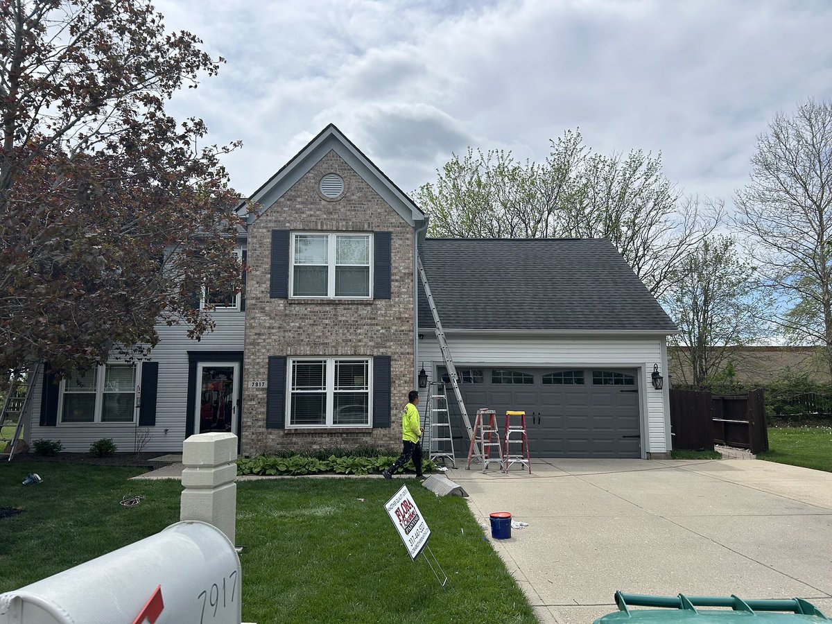 Florabropaint's tweet image. Exterior Painting in Avon 👀 

Avon homeowners we’re painting in your neighborhood!

Call today to get on our schedule! 👇

📞 317-447-5227

#exteriorpainting #avonindiana #homerefresh #exteriordesign #indypainter