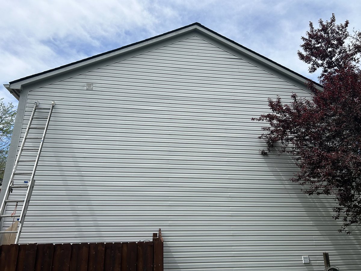 Florabropaint's tweet image. Exterior Painting in Avon 👀 

Avon homeowners we’re painting in your neighborhood!

Call today to get on our schedule! 👇

📞 317-447-5227

#exteriorpainting #avonindiana #homerefresh #exteriordesign #indypainter