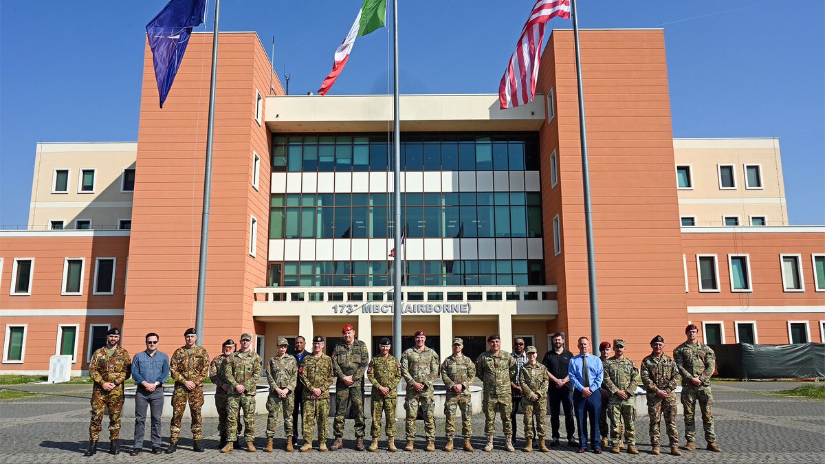 doddtra's tweet image. U.S. led a multinational Vienna Document 2011 (#VD11) pre coordinated evaluation in Vicenza, Italy with partners from Germany, Canada, &amp;amp; Romania. DTRA Europe is enhancing transparency, readiness, and interoperability in Europe. #ArmsControl #OSCE #StrongerTogether