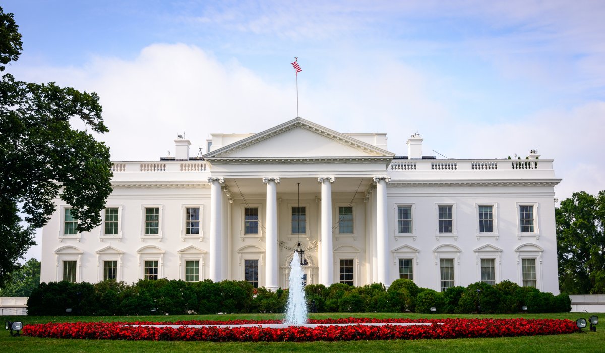 CatholicOnline's tweet image. Manifesto Revealed After White House Correspondents’ Dinner Shooting as U.S. Bishops Urge Prayer and Reject Violence
Read more: catholiconline.news/u-s-news/manif…

#WhiteHouseCorrespondentsDinner #PresidentTrump #CatholicOnlineNews