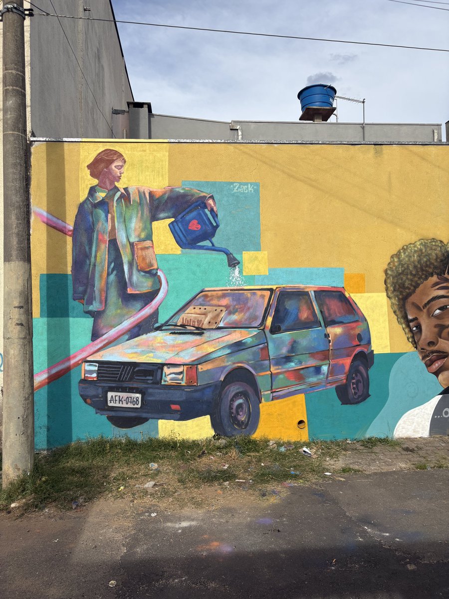 artedozack's tweet photo. Regar o uno pra ver se cresce mais.

Sigo pintando UNO’s, sigo na esperança de um dia a @FiatBR @fiat me levar pra conhecer a fábrica 🥲 https://t.co/kCQtuhtA4b
