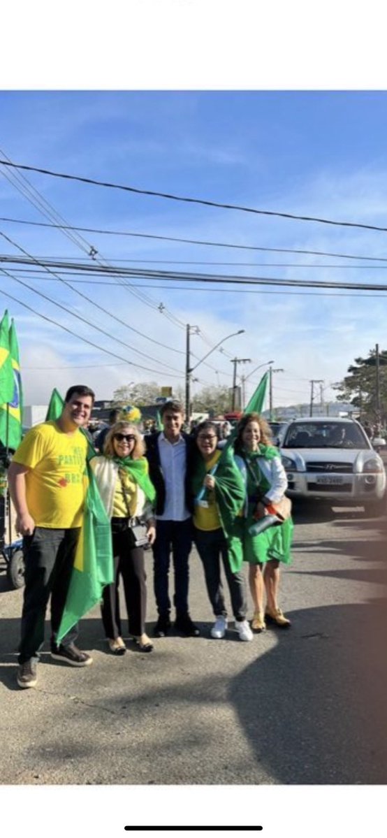 Vitória L Oliveira 😻😻 tweet media