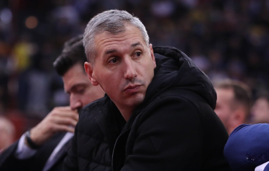 Άσε τα ποντκαστ και τα μπουζούκια.

Μπαίνεις.
#paobc