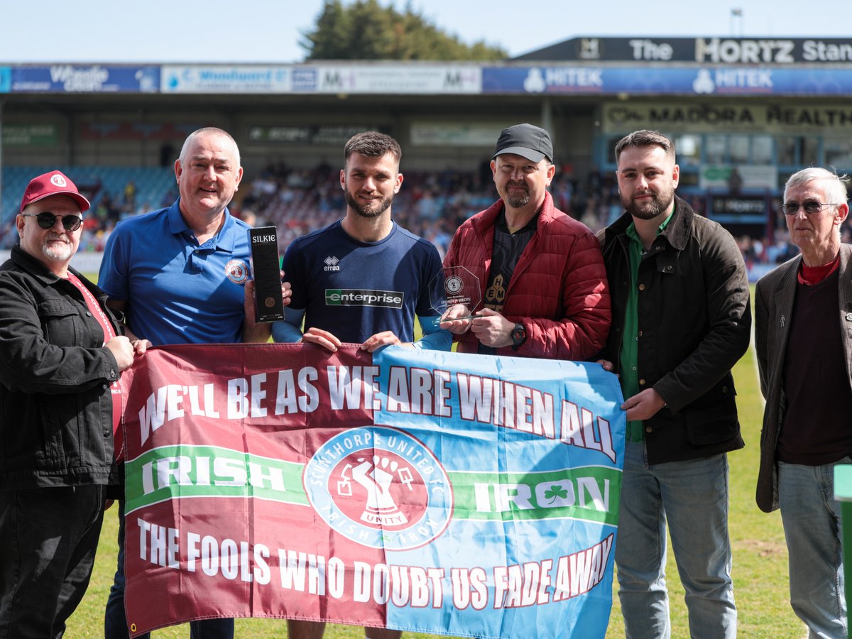 SUFCOfficial's tweet image. 🏆 𝐈𝐑𝐈𝐒𝐇 𝐈𝐑𝐎𝐍 𝐏𝐎𝐓𝐘

We were delighted to welcome @IrishIronSC across for our final home game of the season at the weekend.

Prior to the game, Joe Rowley was presented with their player of the season award.

#UTI #IRON
