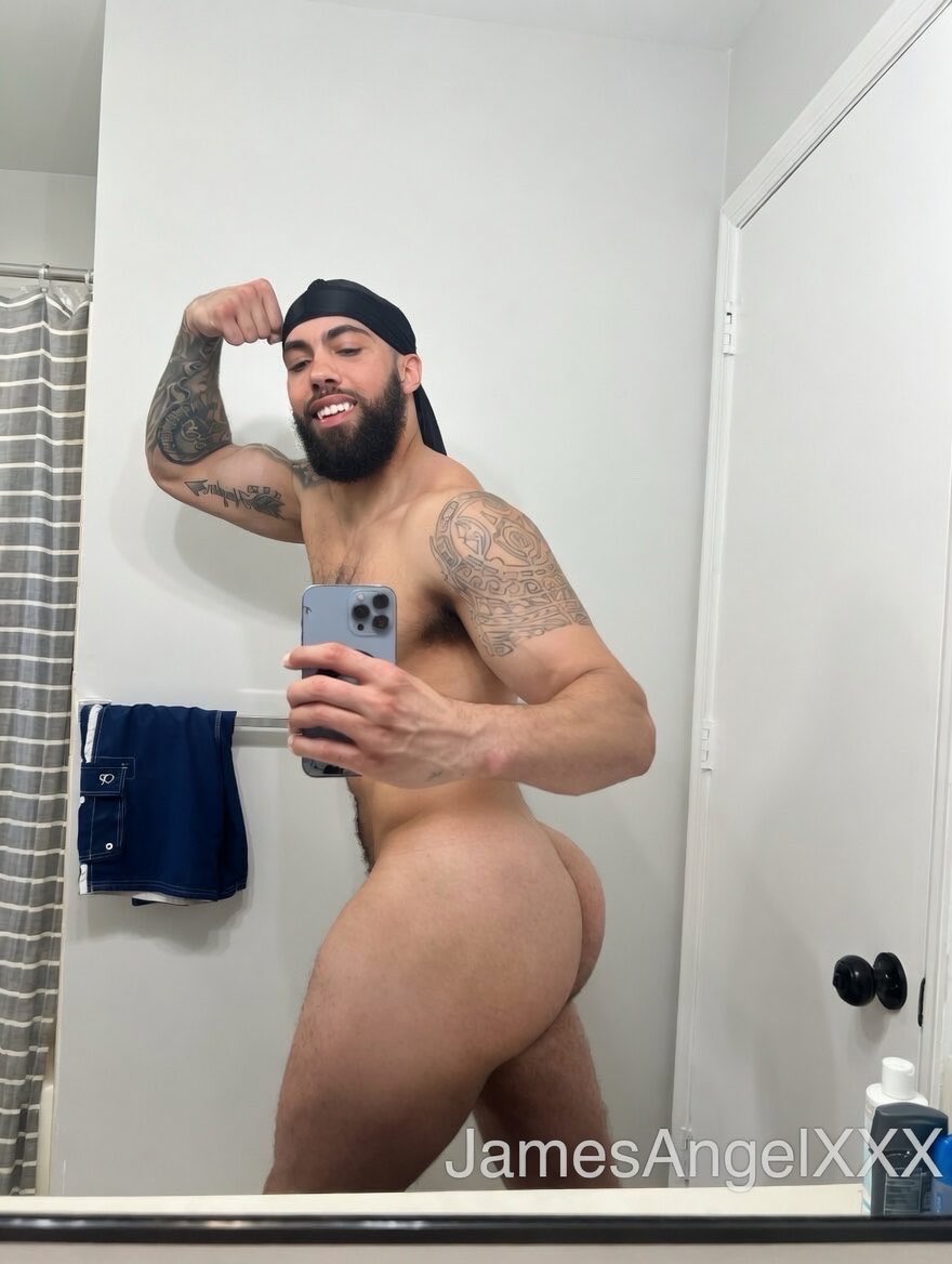 King James 👑 tweet media