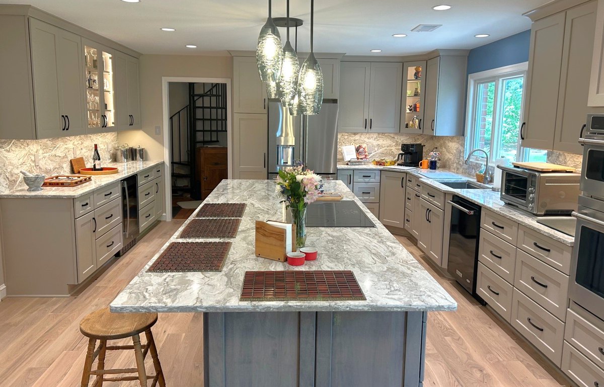 Talon9607's tweet photo. Best kitchen remodel in Dayton, MD by Talon Construction Inc. https://t.co/0ArdU8EczM https://t.co/yShvDqQAhP