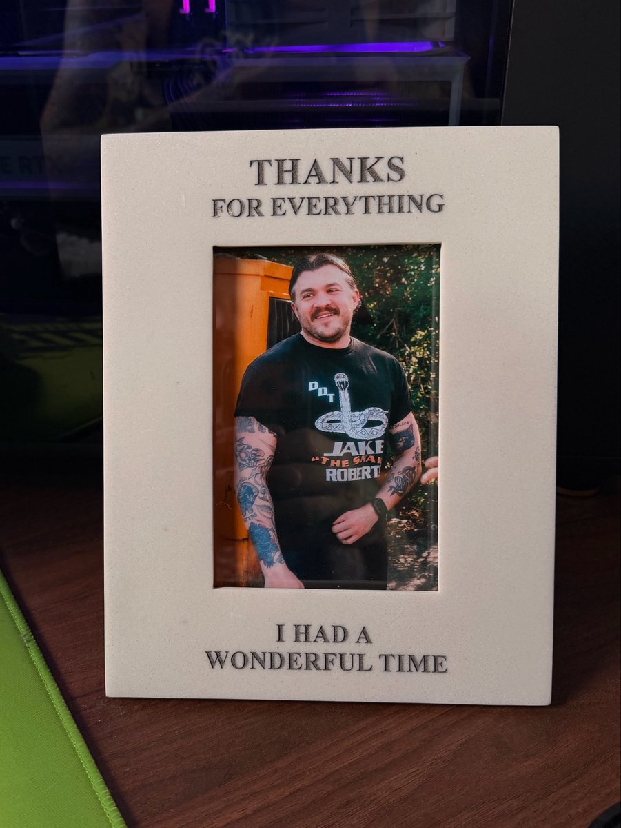 HARDLORE tweet media