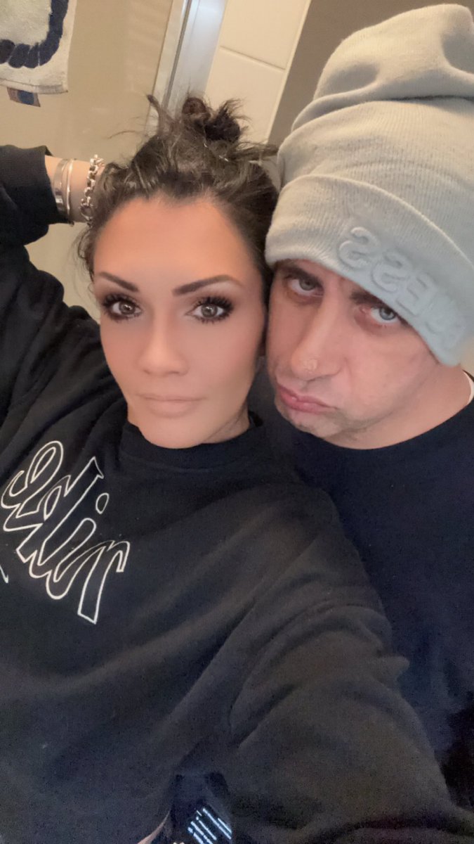 pay4lee's tweet photo. He loves watching you trying to impress me. I love watching you fail
#findom
#paypig
#couplesdom
#financialdomination
#paytoplease
#cashslave
#submissive
#domcouple
#tribute
#walletcontrol https://t.co/AUfwkQEkBj