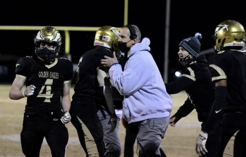 karson_crouse's tweet photo. Field Dedication this sunday at 2pm for @punks_boy. One of the most influential people in my life! Grateful to play under and share the sideline with you. Nobody more deserving! #PYAO https://t.co/D9ndNxE7l6