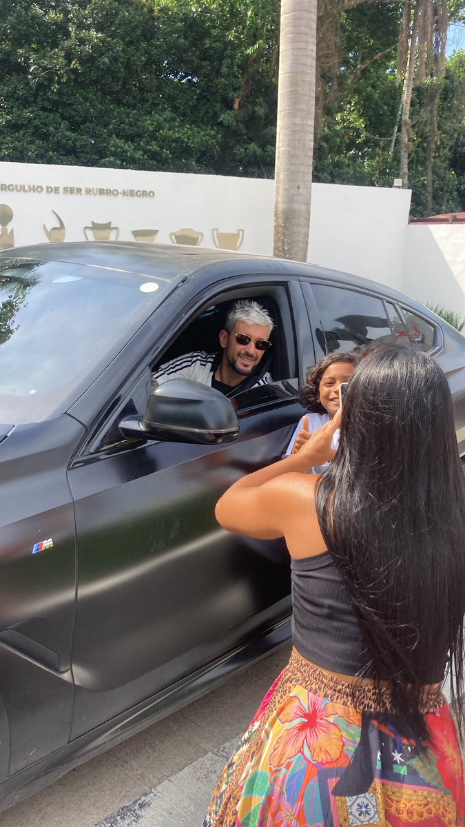 Renan Fla tweet media