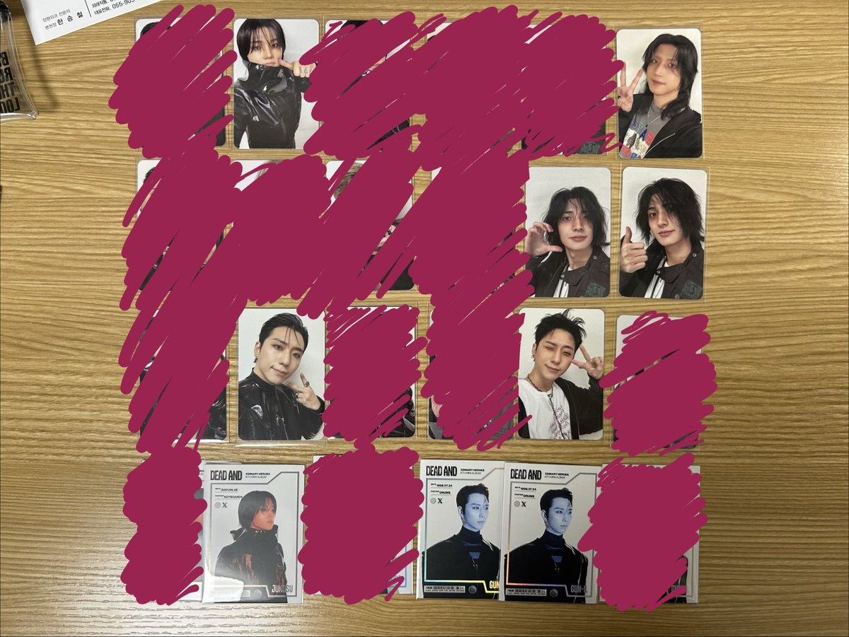 macelkim_tries's tweet image. DEAD AND 앨포 교환 구합니다!

저 : 💛 (사진 쏙 교환 가능한 것)
😈:💜 (타래사진) 

우선 : 시크 버전 오드, 히로 버전 가온, 시크 건일 폴라

#rt 부탁드립니다ㅠㅠ

#교환 #엑스디너리히어로즈