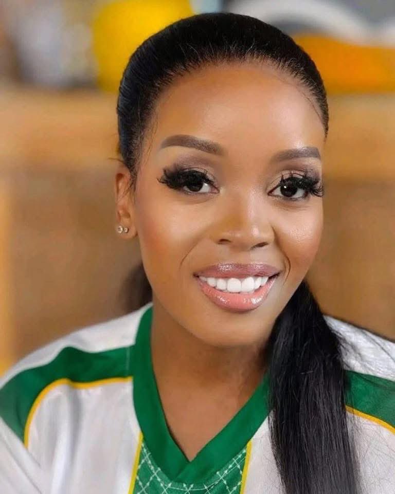 This is Jacinta, the leader of xenophobia in South Africa.

She mobilizes her tribesmen, the Zulus, to beat, maim, and kill foreign black Africans, including Ghanaians, Tanzanians, Kenyans, Zimbabweans, Nigerians, Botswanians, and many more.

She claims other Africans in South