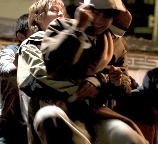 시떼루 tweet media