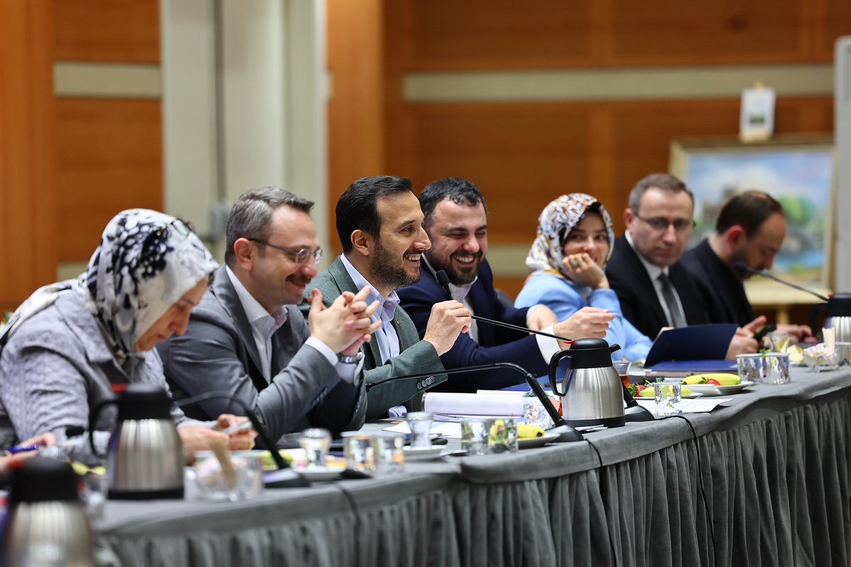 Gıyaseddin Gergin tweet media