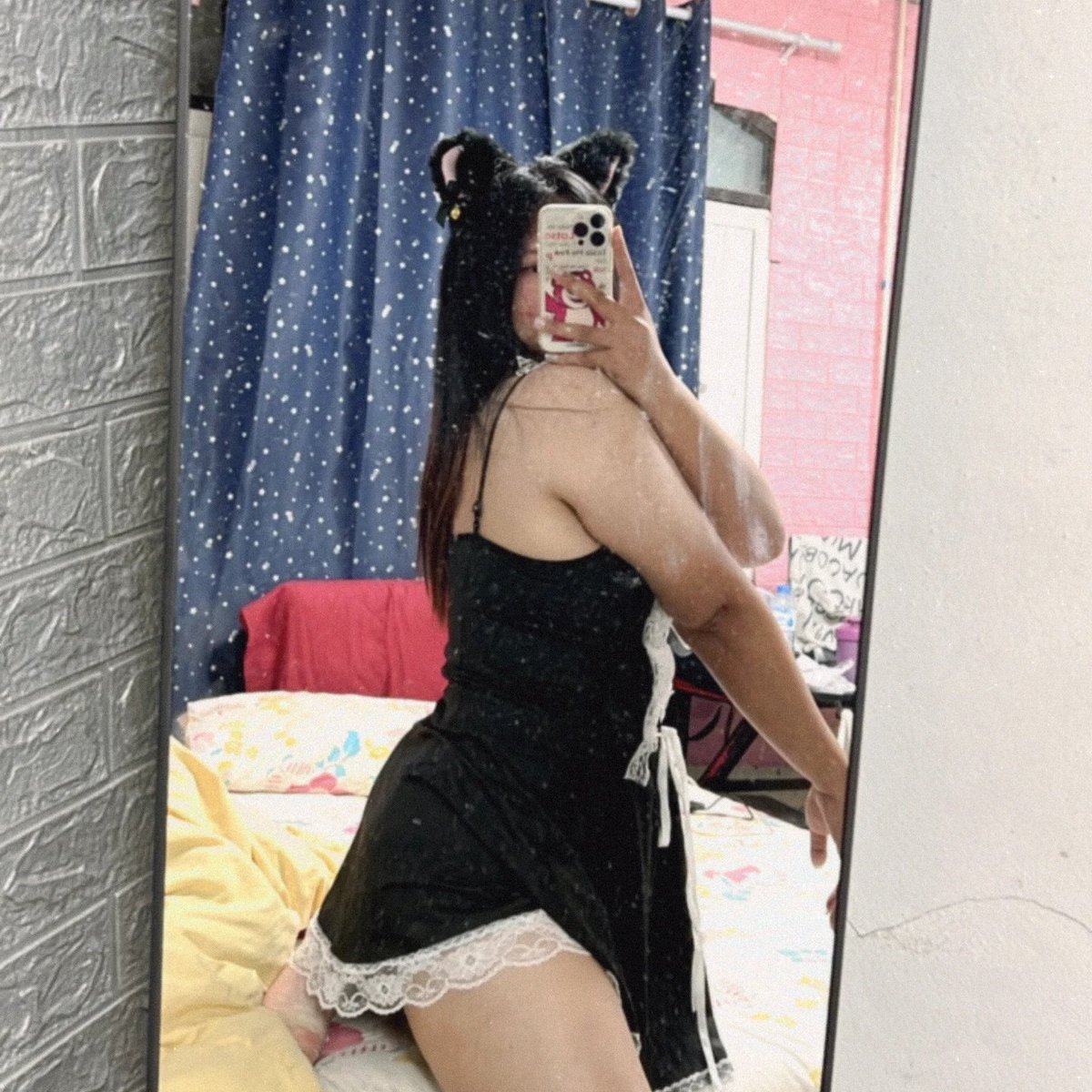 jujujup_11's tweet image. จะตั้งใจลดน้ำ.....หนักจริงละ 🤤🥵 #fwb #แมวอ้วน #kittycat #สาวอวบ #ขอนแก่น