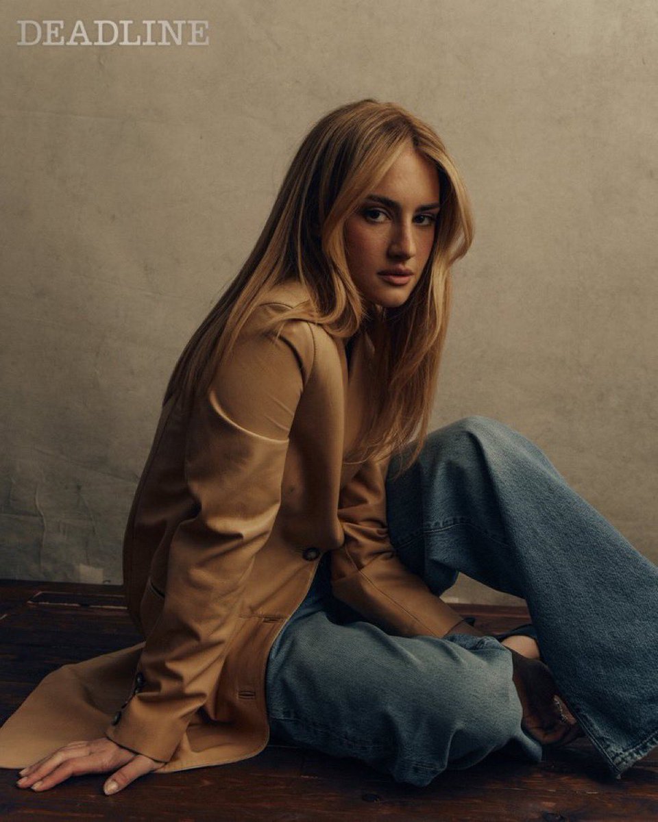 Grace Van Patten Updates tweet media