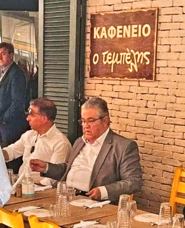 dtri2020's tweet photo. Ο κατάλληλος άνθρωπος στον κατάλληλο χώρο. https://t.co/2xuHnddmaU