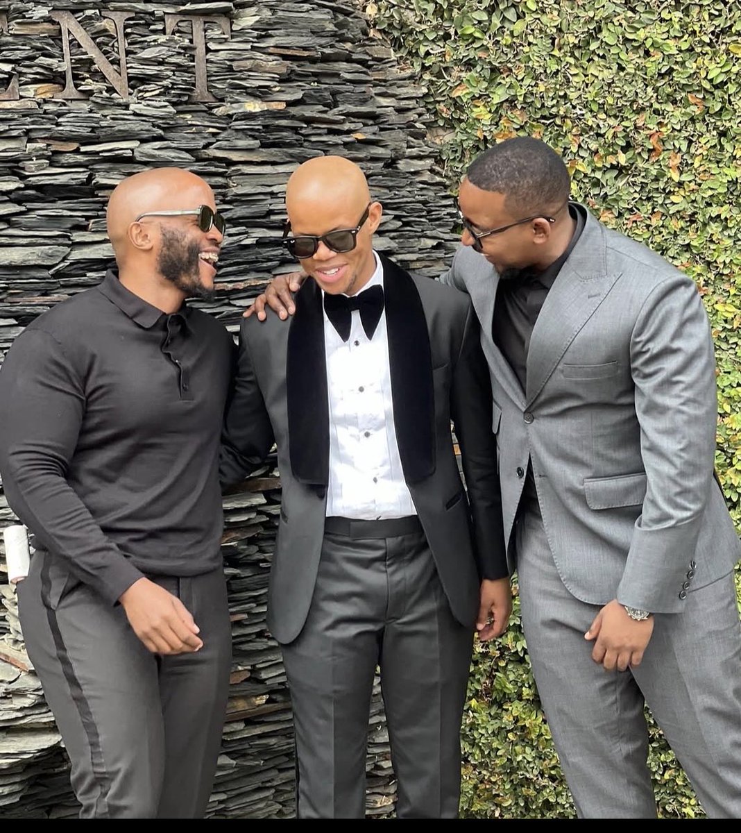 Sunflower tweet media