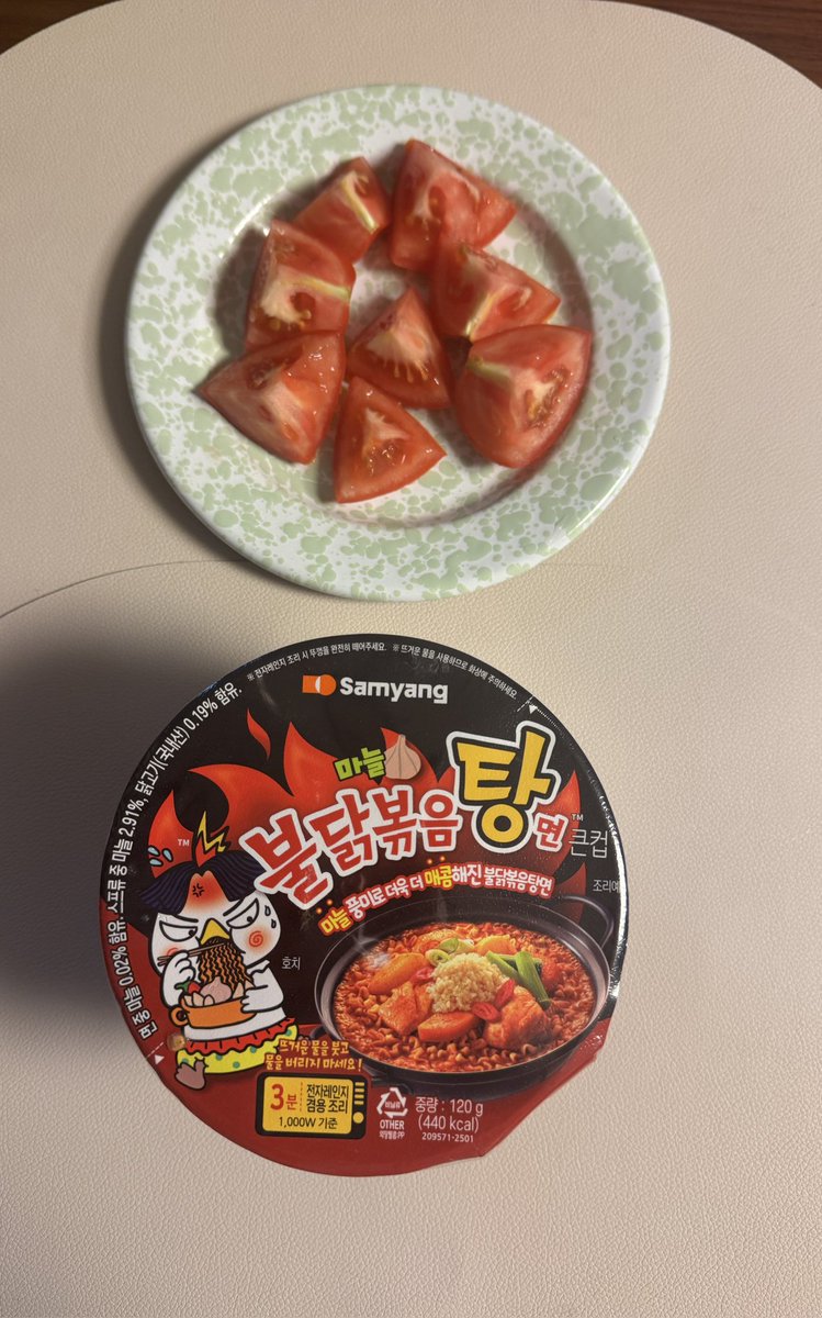 살림하는 도로로 tweet media