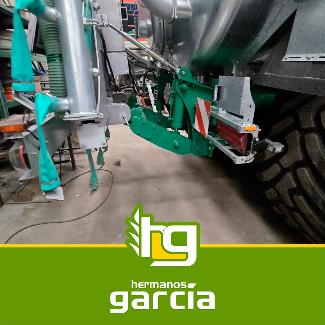 RemolquesHG's tweet image. Detalles que marcan la diferencia para empezar la semana con buen ritmo.👌
☎️+34 983 880 011📱+34 679 656 492
📧r@remolqueshnosgarcia.com
🌐 remolqueshnosgarcia.com
#Remolques #Cisternas #Esparcidores #abonadoras #plataformas #modulares #RemolquesHermanosGarcía #FabricadoEnEspaña