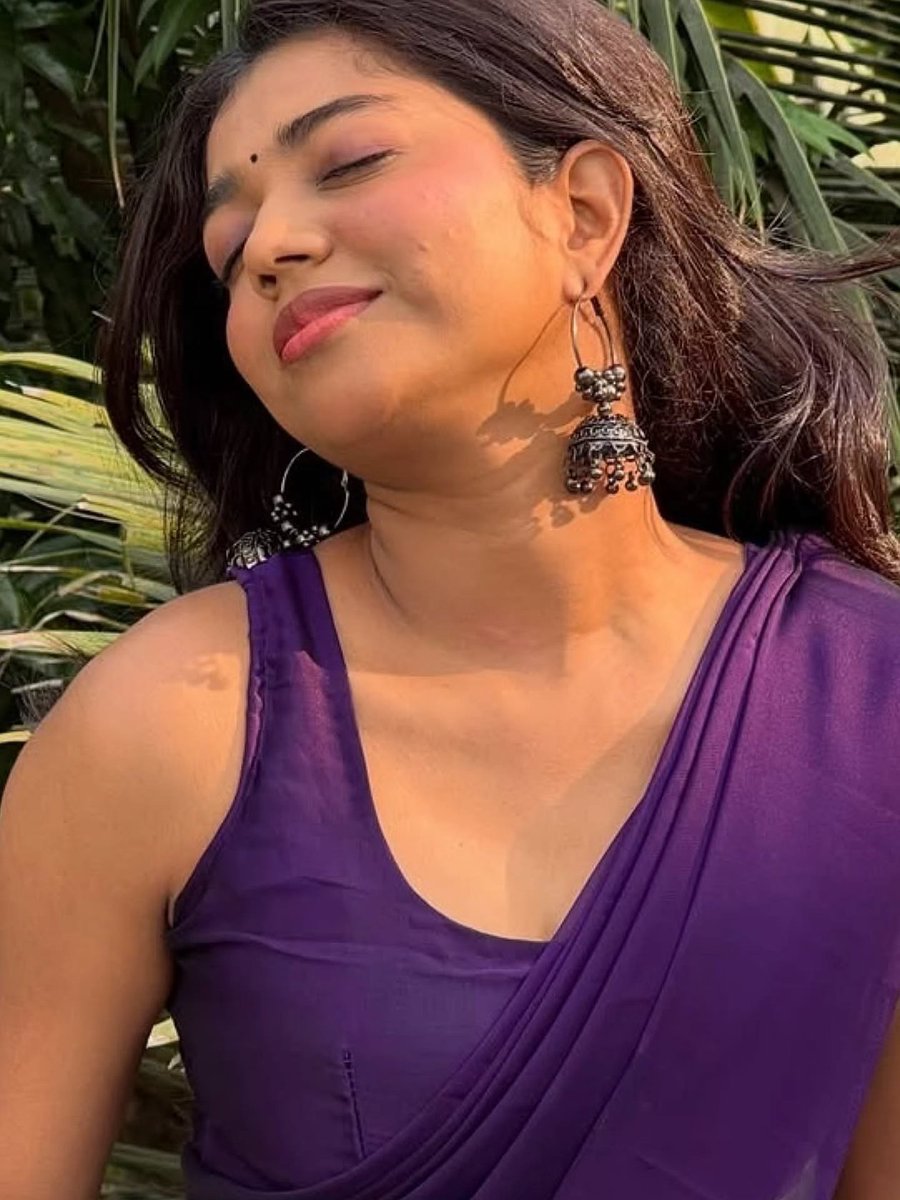 profile🥵 tweet media