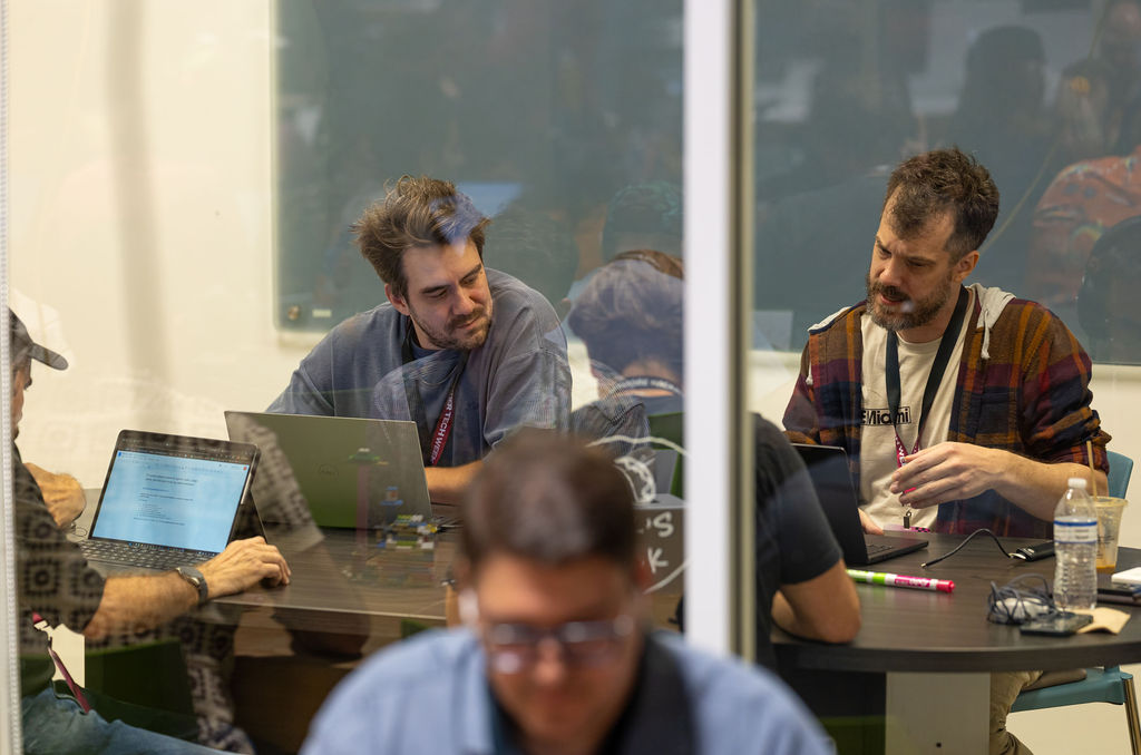 FrontierTechWeek tweet media