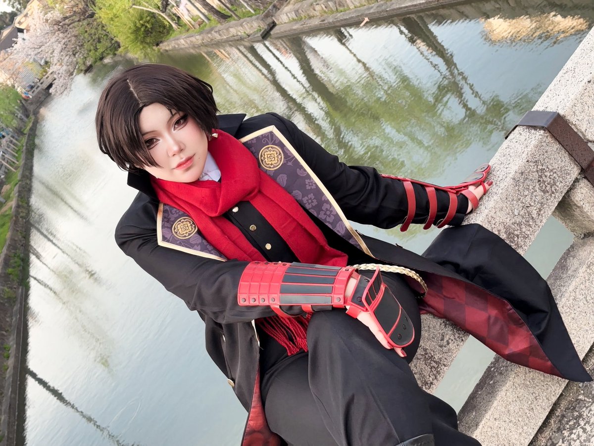 ツキノ tweet media